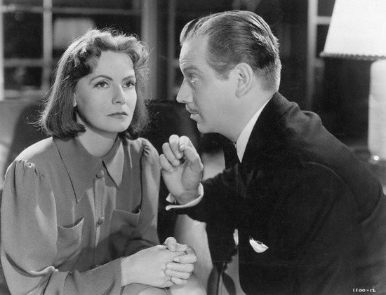 Greta Garbo y Melvyn Douglas - Ninotchka (1939)