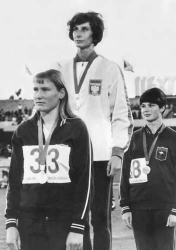 Irena Szewinska, Raelene Boyle, Jennifer Lamy - México 1968