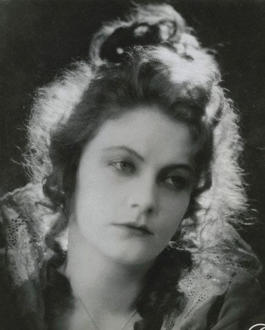 Greta Garbo - La expiacin de Gsta Berling (1924)